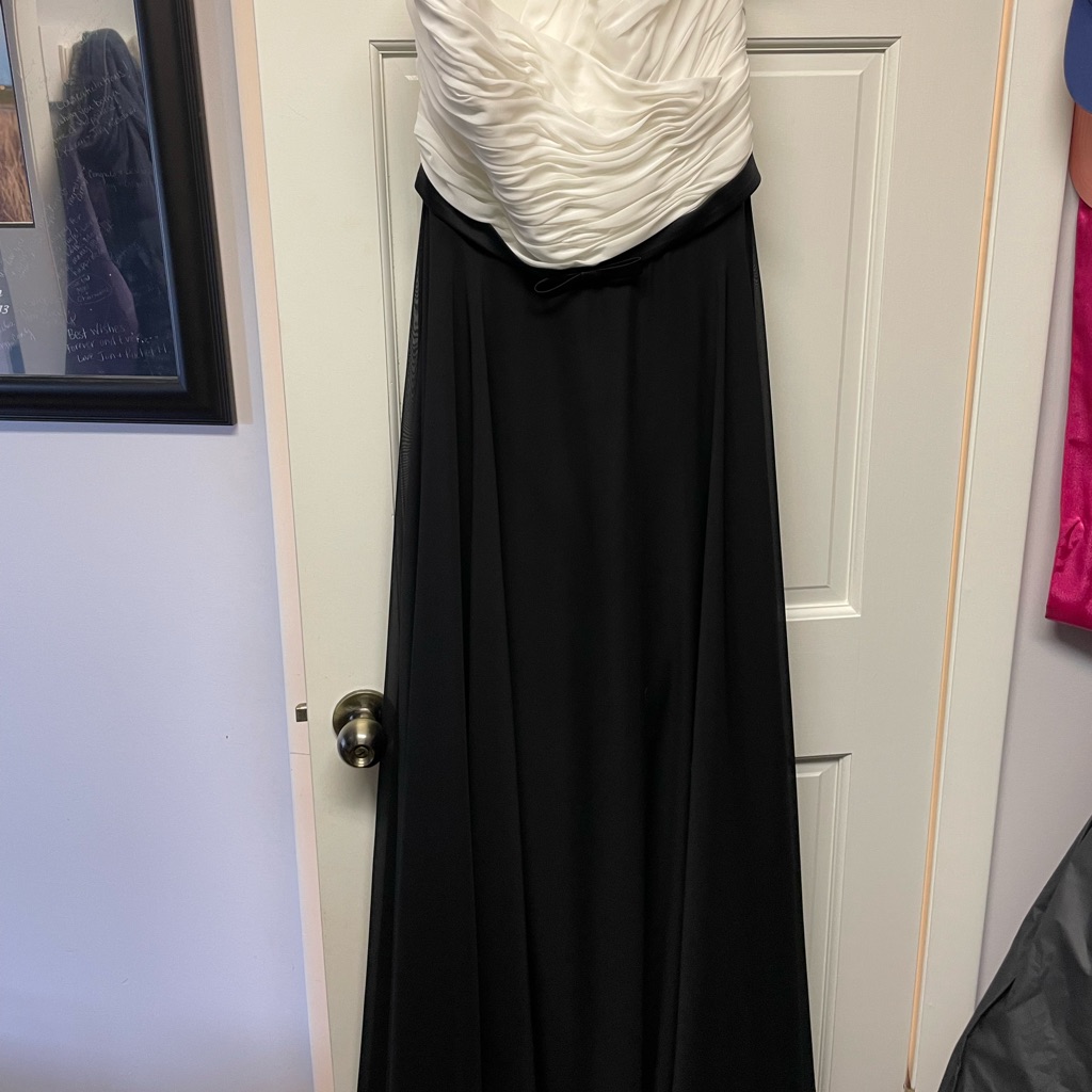Black And White Sweetheart Strapless Long Chiffon Gown/Dress
